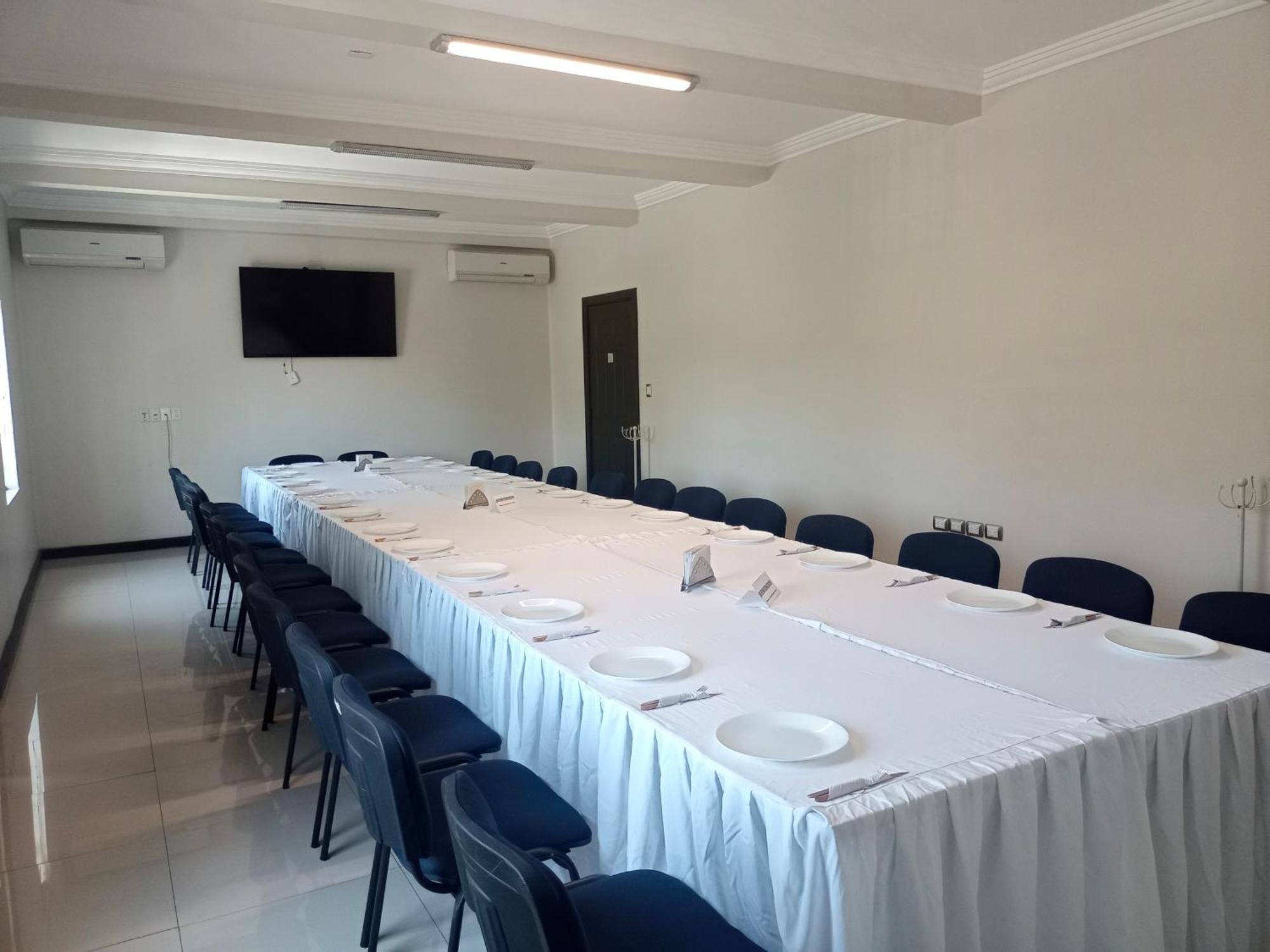 Hotel Los Monteros 维多利亚城 外观 照片