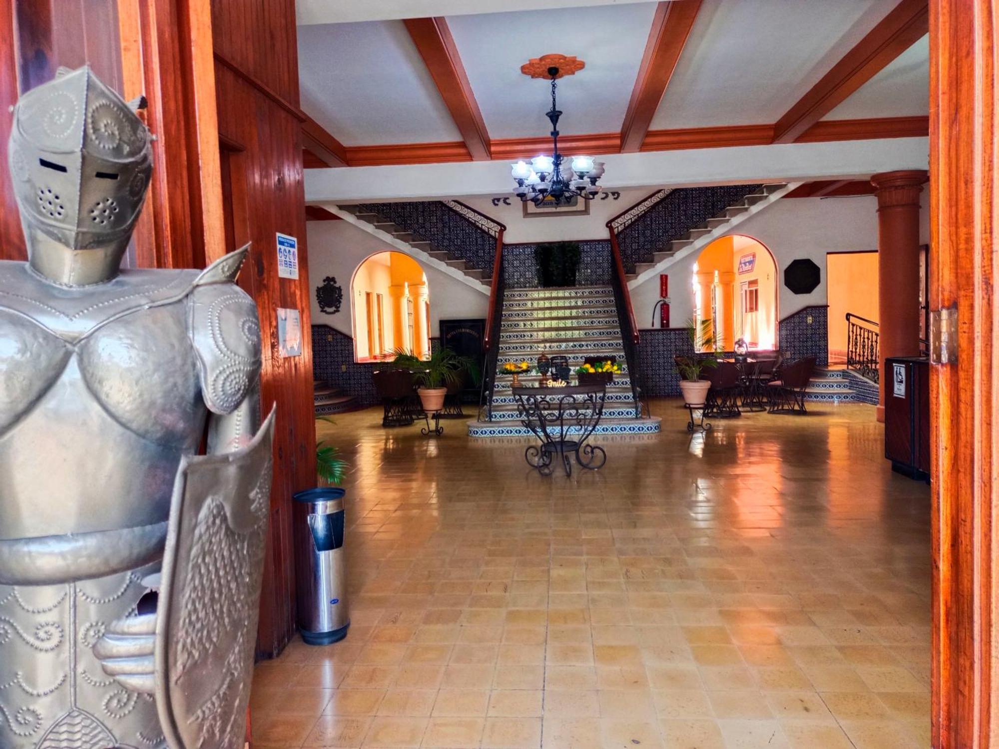 Hotel Los Monteros 维多利亚城 外观 照片