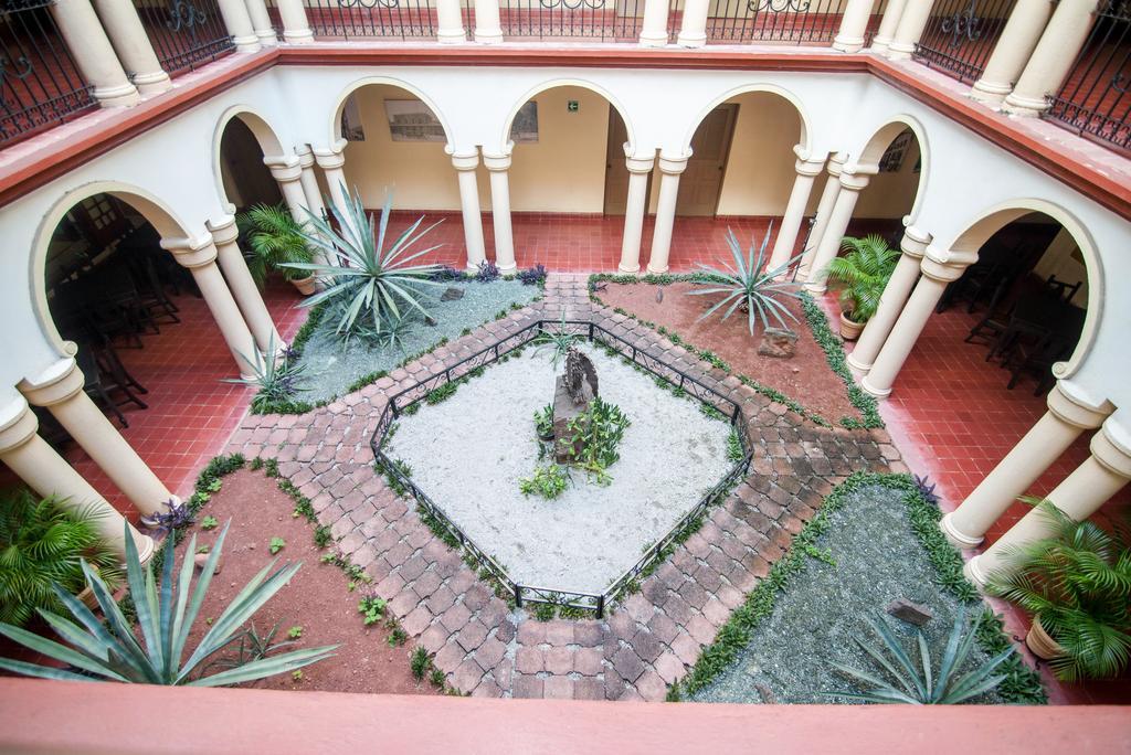 Hotel Los Monteros 维多利亚城 外观 照片