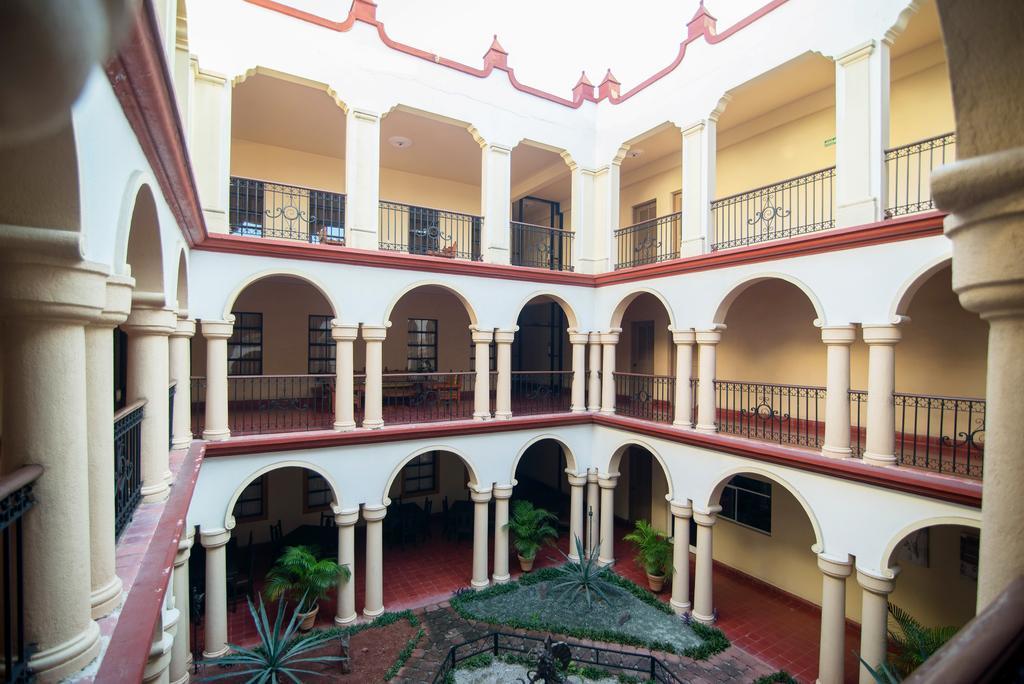 Hotel Los Monteros 维多利亚城 外观 照片