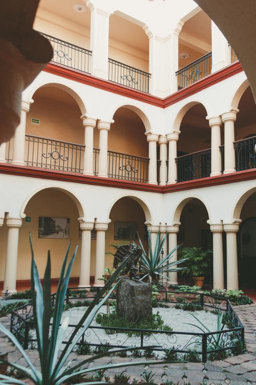 Hotel Los Monteros 维多利亚城 外观 照片