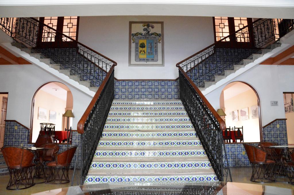 Hotel Los Monteros 维多利亚城 外观 照片