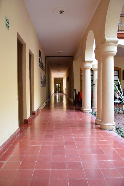 Hotel Los Monteros 维多利亚城 外观 照片